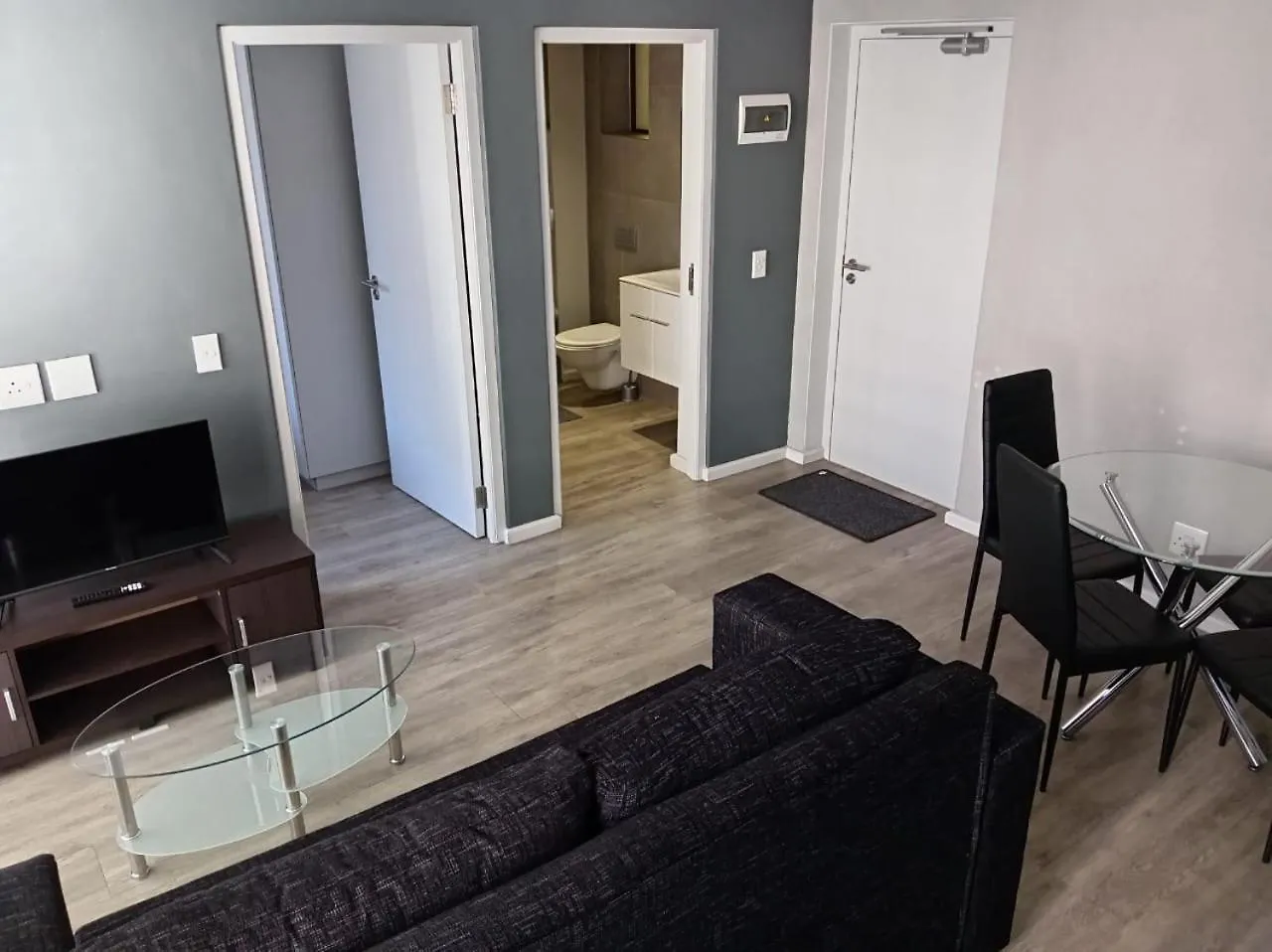 Apartment Welcome To Cape Town South Africa